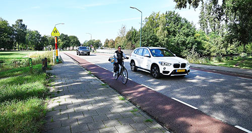 Lees meer over het artikel <strong>College Land van Cuijk gaat aan de slag met een veilige fietsverbinding over de Raam in Grave.</strong>